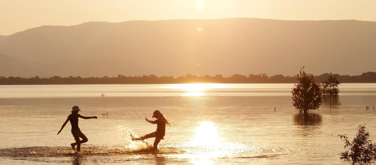 Lake Fyans Holiday Park Dış mekan fotoğraf